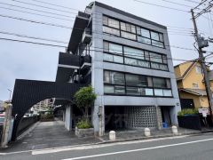 南西向きにて陽当り良好